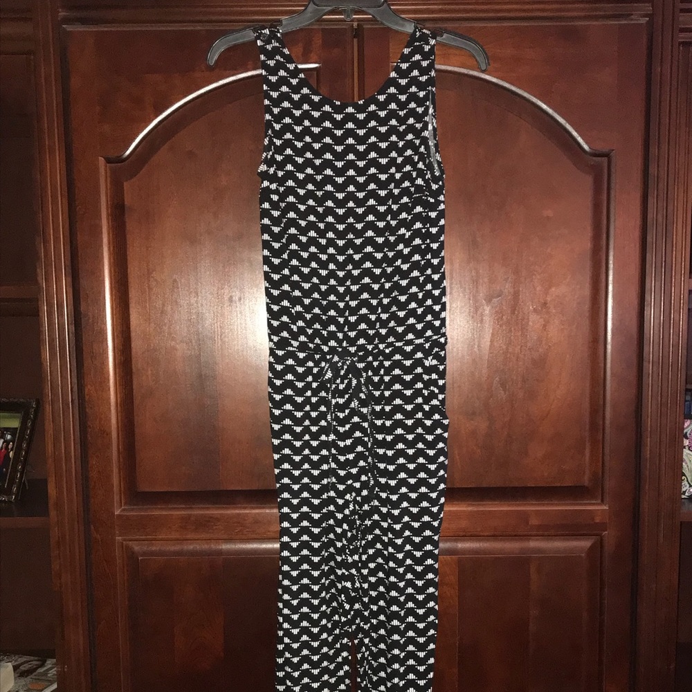 Old Navy black and white jumpsuit